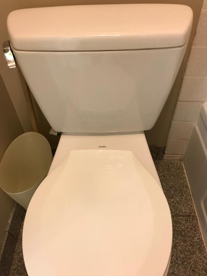 Ala Moana Flats 1 Aparthotel Хонолулу Екстериор снимка